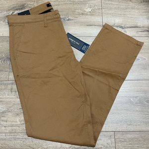 Mens Khaki Pants Size 32 - Kenneth Cole
